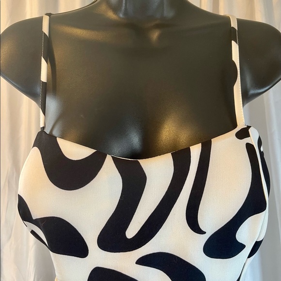 Miss Selens Black/White Pant Romper - Picture 3 of 5